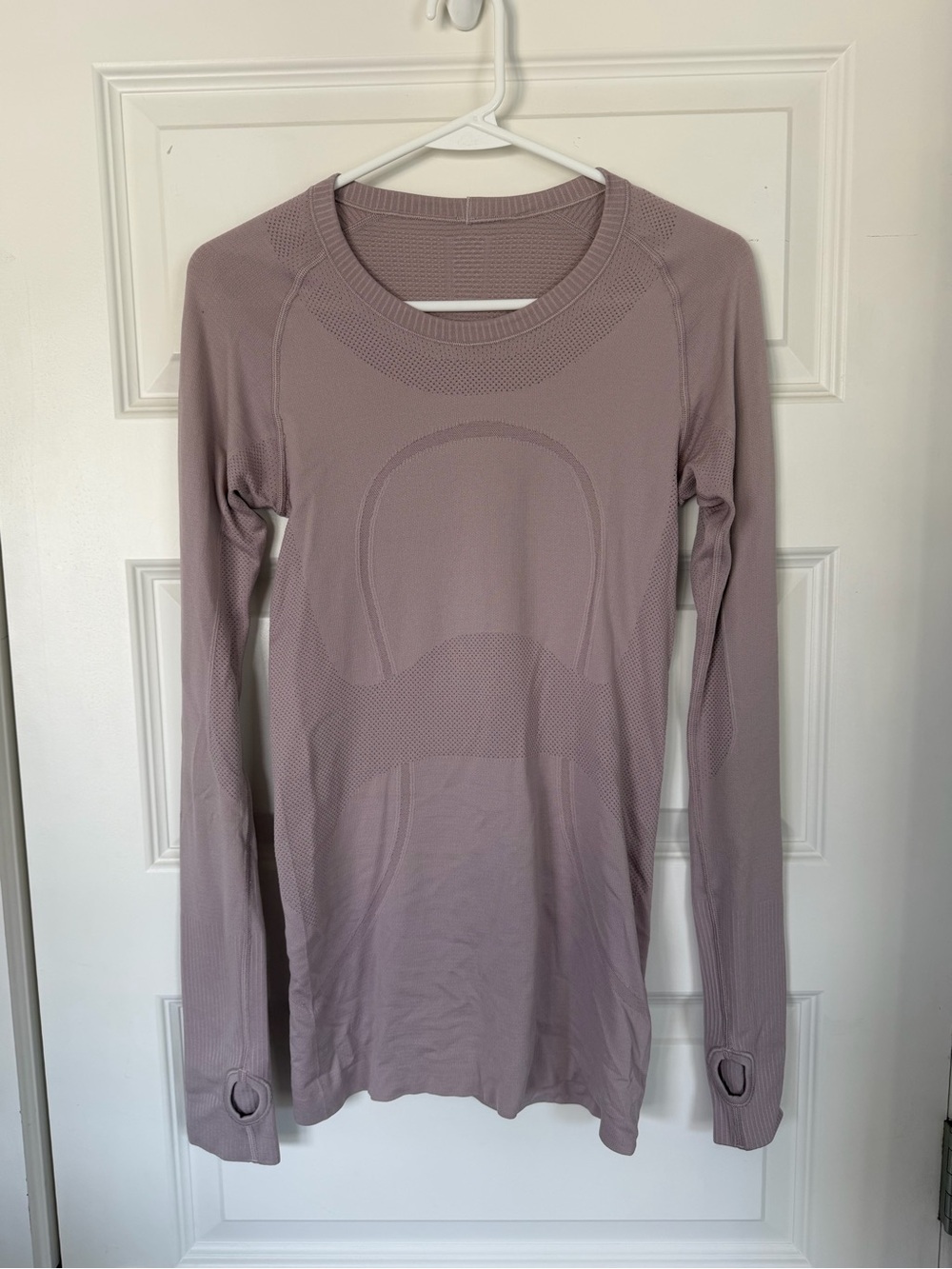 lululemon athletica Ladies' Long-Sleeve Seamless Top - Dusty Mauve